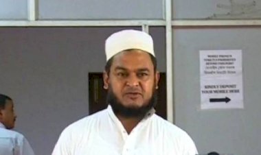 নিকৃষ্ট ৰাজনীতিৰে সাম্প্ৰদায়িক উচতনি দিয়া বিধায়ক আমিনুল ইছলামক গ্ৰেপ্তাৰ