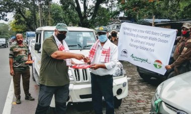 আৰণ্যকৰ সৌজন্যত কাজিৰঙা ৰাষ্ট্ৰীয় উদ্যানৰ বিশ্বনাথ বন সংমণ্ডললৈ গাড়ী প্রদান :