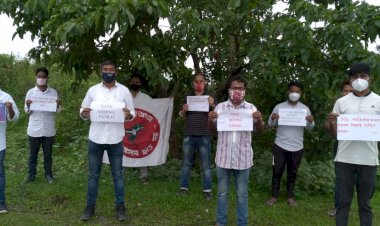 দিহিং পাটকাই বৰ্ষাৰণ্যত কয়লা খননৰ সিধান্ত বাতিলৰ দাবীত বোকাখাত মহকুমাত আছুৰ প্ৰতিবাদ  :