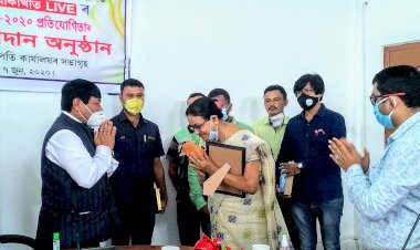 কিটচেন গাৰ্ডেন কৃষি বিভাগৰ অভিলাষী আঁচনি : কাজিৰঙা নিউজ নেটৱৰ্কৰ কিটচেন গাৰ্ডেন প্ৰতিযোগিতাৰ বঁটা বিতৰনী অনুষ্ঠানত কৃষি মন্ত্ৰী অতুল  বৰা :