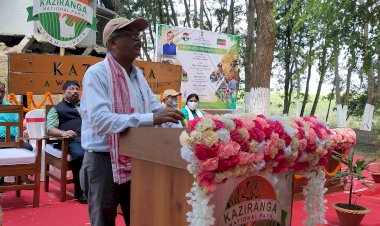 বিশ্ব পৰ্যটকৰ বাবে মুকলি হ'ল কাজিৰঙা ৰাষ্ট্ৰীয় উদ্যান  : বনমন্ত্ৰী পৰিমল শুক্লবৈদ্য মুকলি কৰে ৰাষ্ট্ৰীয় উদ্যানখন  :