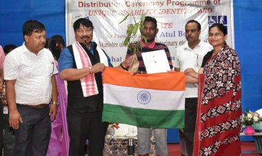 বোকাখাত প্ৰশাসনৰ উদ্যোগত বিশেষভাৱে সক্ষম ২৫২ গৰাকী লোকৰ মাজত দিব্যাংগ পৰিচয় পত্ৰ  আৰু দিব্যাংগ প্ৰমাণ পত্ৰ বিতৰণ :