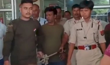 বোকাখাতৰ পাপৰি শইকীয়া গাংগুলীৰ হত্যাকাণ্ডৰ অভিযুক্ত মানস গাংগুলীৰ আত্মসমৰ্পন  :
