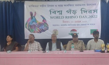 কাজিৰঙা ৰাষ্ট্ৰীয় উদ্যানৰ উদ্যোগত কমাৰগাওঁ মহাবিদ্যালয়ত বিশ্ব গঁড় দিৱস উদযাপন  : সজাগতাৰ চাইকেল ৰেলী আৰু বাটৰ নাট প্ৰদৰ্শন  :
