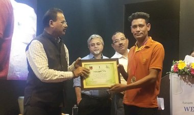 কাজিৰঙা ৰাষ্ট্ৰীয় উদ্যানৰ অগৰাতলি বনাঞ্চলৰ সনীপৰ ধোৱাআটি বেলগুৰি গাওঁৰ যুৱক ফিজো দলেলৈ বন্যপ্ৰাণী সংৰক্ষণ বঁটা -২০২২  :