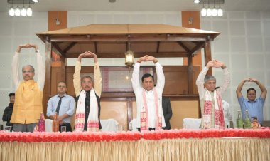 কাজিৰঙাত আয়ুষ মন্ত্ৰালয়ৰ প্ৰথম 'চিন্তন শিবিৰ' : দুদিনীয়া কাৰ্যসূচীৰে অনুষ্ঠিত এই শিৱিৰ মুকলি কৰে কেন্দ্ৰীয় মন্ত্ৰী সৰ্বানন্দ সোণোৱালে  :