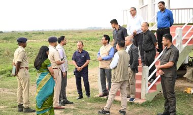 কাজিৰঙা আৰু বোকাখাতত অসম চৰকাৰৰ মুখ্য সচিব পৱন কুমাৰ বৰঠাকুৰ  : গজ উৎসৱৰ প্ৰস্তুতিৰ বুজ লয় তেওঁ  :