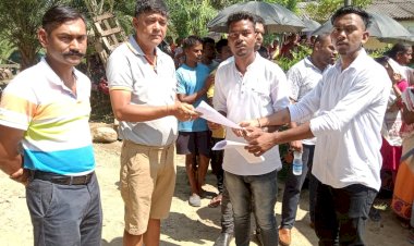 বোকাখাতৰ লখৌজান বাগিচাত শ্ৰমিকৰ প্ৰতিবাদ  : দীৰ্ঘদিনীয়া সমস্যাৰ সমাধানত স্মাৰক পত্ৰ প্ৰদান  :