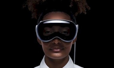 Apple Unveils Vision Pro: A Revolutionary Leap in Spatial Visual Technology