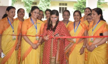 बोकाखात में  अखिल भारतीय मारवाड़ी महिला सम्मेलन की बोकाखात शाखा का राखी मेला  :