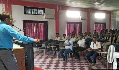 চন্দ্ৰ নাথ বেজবৰুৱা মহাবিদ্যালয়ত গণিত বিভাগৰ বিশেষ পাঠ্যক্ৰমৰ আৰম্ভণি : প্ৰতিযোগিতামূলক পৰীক্ষাৰ বাবে উপযোগীকৈ কৰা হৈছে বিশেষ পাঠদান  :