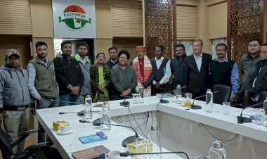কাজিৰঙাত বোকাখাত মহকুমা সাংবাদিক সংগঠনৰ প্ৰতিনিধিৰে কাজিৰঙা ৰাষ্ট্ৰীয় উদ্যান কৰ্তৃপক্ষৰ বৈঠক : বন্যপ্ৰাণী আৰু মানুহৰ  সংঘাতৰ ক্ষতিপূৰণৰ পৰিমান বৃদ্ধিৰ বাবে অসম চৰকাৰক দাবী :