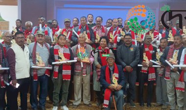 ৰাষ্ট্ৰীয় উদ্যান হিচাবে ৫০ টা বৰ্ষ অতিক্ৰম কৰা কাজিৰঙাত সোনালী জয়ন্তীৰ বিশেষ অনুষ্ঠান  : শতাধিক অৱসৰ প্ৰাপ্ত বনকৰ্মীক সম্বৰ্ধনা  :