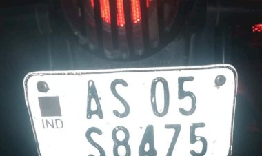 নিশা বোকাখাতত পথ দুৰ্ঘটনা : নিহত আপৰ যুৱ শক্তি অসমৰ কেন্দ্ৰীয় সমিতিৰ সদস্য পাপুল গগৈ :  ৰাজ্যিক সাংগঠনিক সম্পাদক পবিত্ৰ প্ৰাণ বৰা গুৰুত্বৰ ভাৱে আহত :