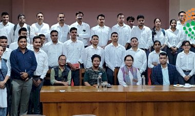 কাজিৰঙাত বৰ্ণিহাটৰ ৰাজ্যিক বন সেৱা কেন্দ্ৰীয় প্ৰতিষ্ঠানত প্ৰশিক্ষণৰত সহকাৰী বনসংৰক্ষৰ দল : কাজিৰঙাত সপ্তাহ জোৰা প্ৰশিক্ষণ  :