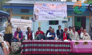 বোকাখাতৰ উজনি অসম বিকলাংগ কেন্দ্ৰত বিশ্ব দিব্যাংগ দিৱস আৰু প্ৰয়াত নিশিনাথ চাংকাকতিৰ স্মৃতিচাৰণৰ বিশেষ অনুষ্ঠান ⦂ দিব্যাংগ ছাত্ৰ ছাত্ৰীৰ মাজত সাজ পাৰ আৰু মিঠাই বিতৰণ  ⦂