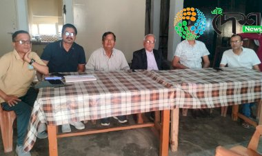 বোকাখাতৰ নৱ নিৰ্মিত লোকনিৰ্মান বিভাগৰ অতিথিশালাৰ নাম আপকুৰ প্ৰতিষ্ঠাপক সভপতি প্ৰয়াত  সাংবাদিক ভৱেশ শইকীয়াৰ নামত কৰিবলৈ বোকাখাত প্ৰেছ ক্লাবৰ আহ্বান :  কাৰ্য নিৰ্বাহকত সিধান্ত  :