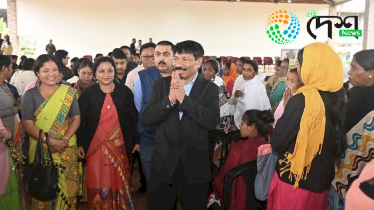 সমাগত বিধানসভা নিৰ্বাচন : সমষ্টিৰ হিতাধিকাৰীৰ মাজত মন্ত্ৰী অতুল বৰা : চাহ শ্ৰমিকৰ ভুমিৰ পট্টা বিতৰণৰ লগতে এলানি কাৰ্যসুচীত অংশগ্ৰহন :